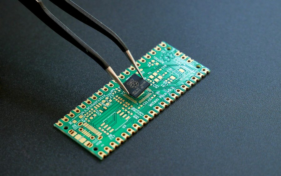 Product security pentest op hardware